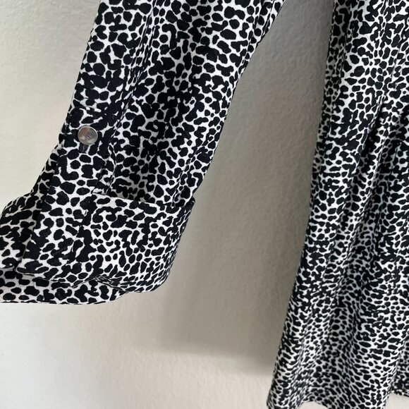 Cocomo Womens XL Animal Print Tunic Top Stretch Roll Tab Sleeve Blouse Shirt - Picture 9 of 11